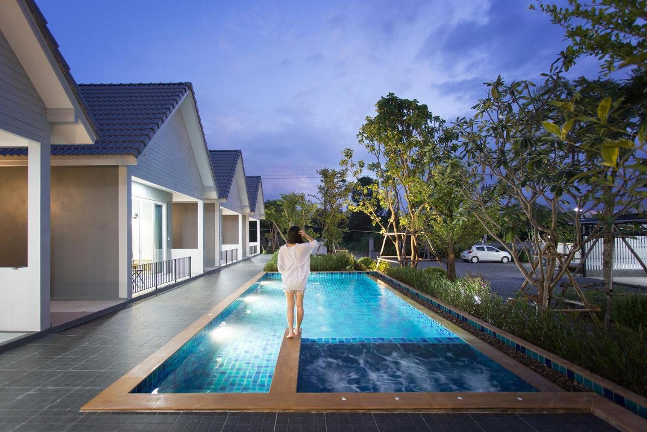 Hotel Baan Phurit Khaoyai à Pak Chong Extérieur photo